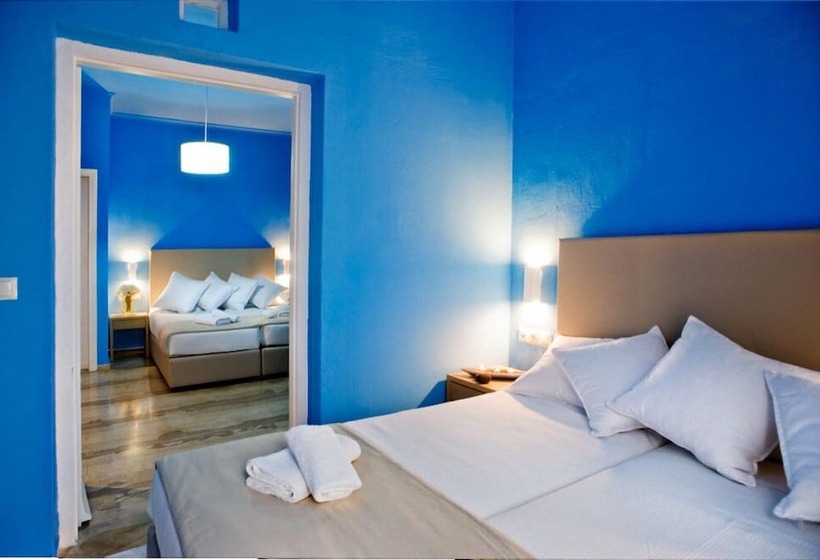 חדר משפחתי, Poseidon Beach