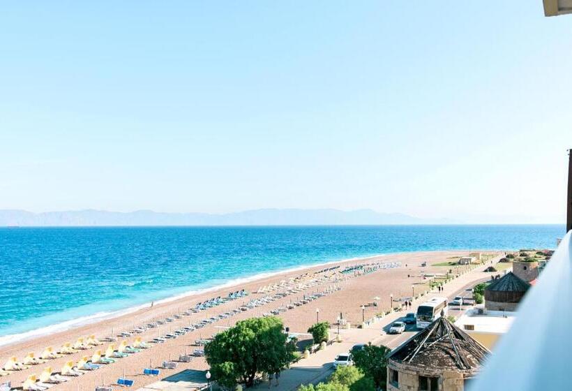 Номер Стандарт Вид на Море, Riviera