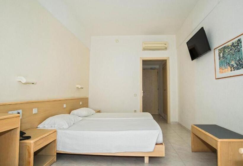 חדר אקונומי, Riviera