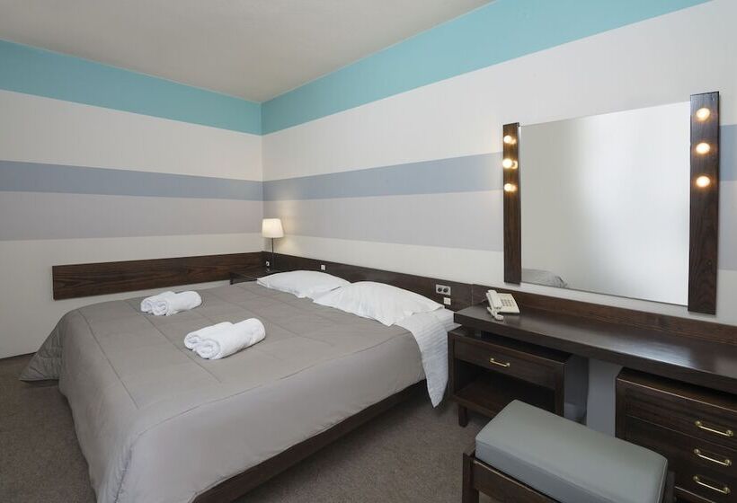 2 Bedroom Apartment Side Sea View, Marina Alimos Hotel Apartments