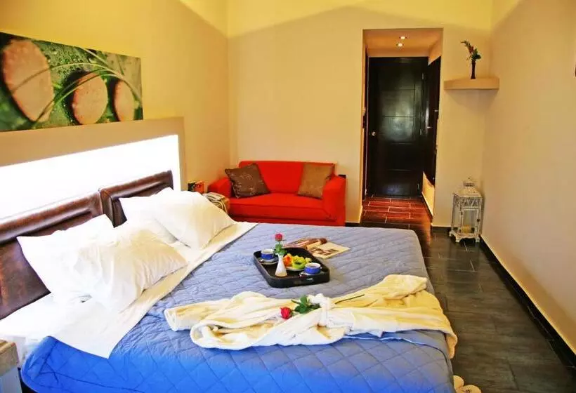 اتاق استاندارد چهار تخته با چشم‌انداز دریا, Samos Bay Hotel By Gagou Beach