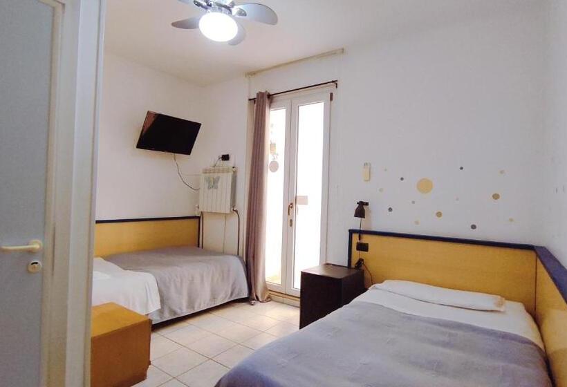 スタンダードシングルルーム, Birilli B&b