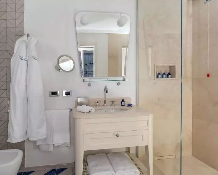 Deluxe-huone Merinäkymä, Borgo Santandrea