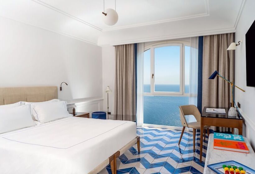 חדר משפחתי, Borgo Santandrea