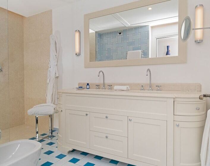 סוויטת ג'וניור נוף לים, Borgo Santandrea