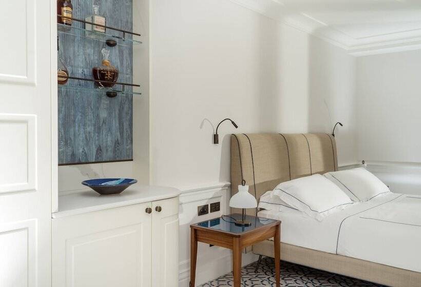 חדר סופריור, Borgo Santandrea