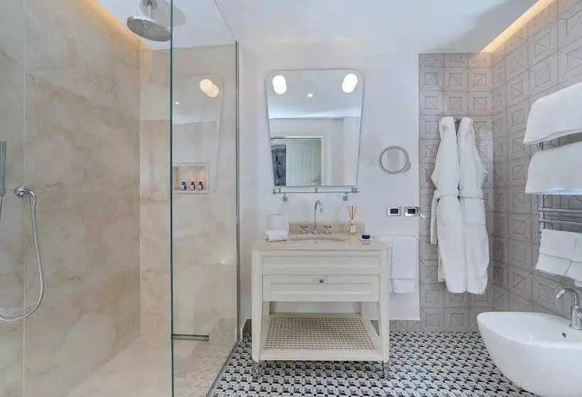 Superior-huone, Borgo Santandrea