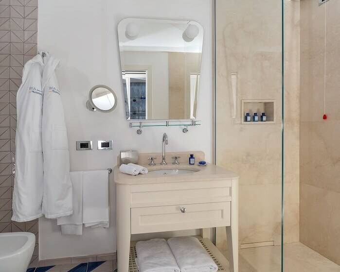 חדר סופריור, Borgo Santandrea