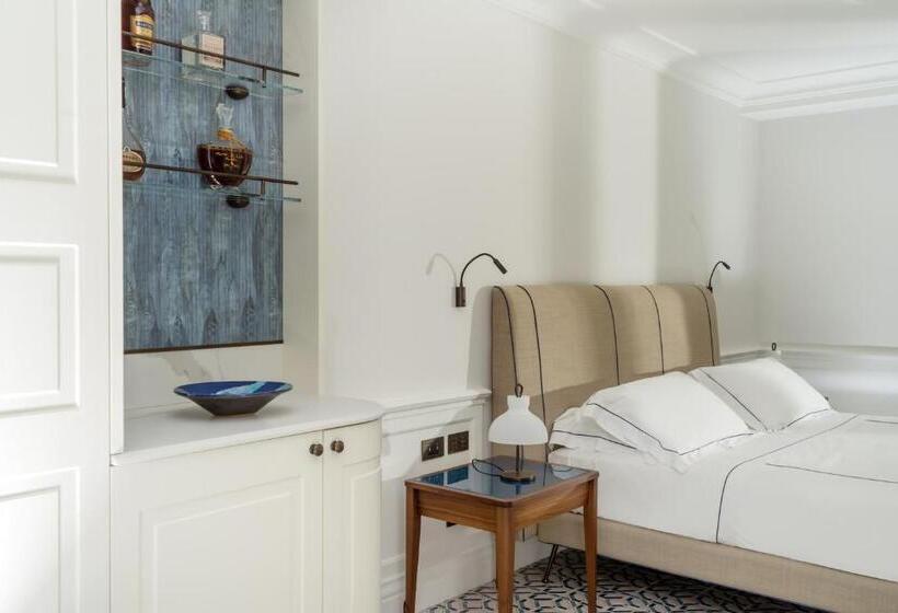 חדר סופריור, Borgo Santandrea