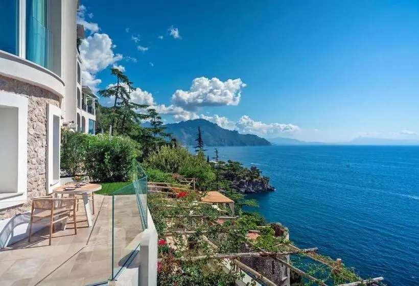 Deluxe Suite Sea View, Borgo Santandrea