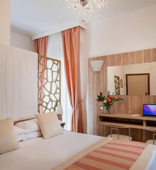 חדר סטנדרט עם מרפסת, Boutique Hotel Re Enzo