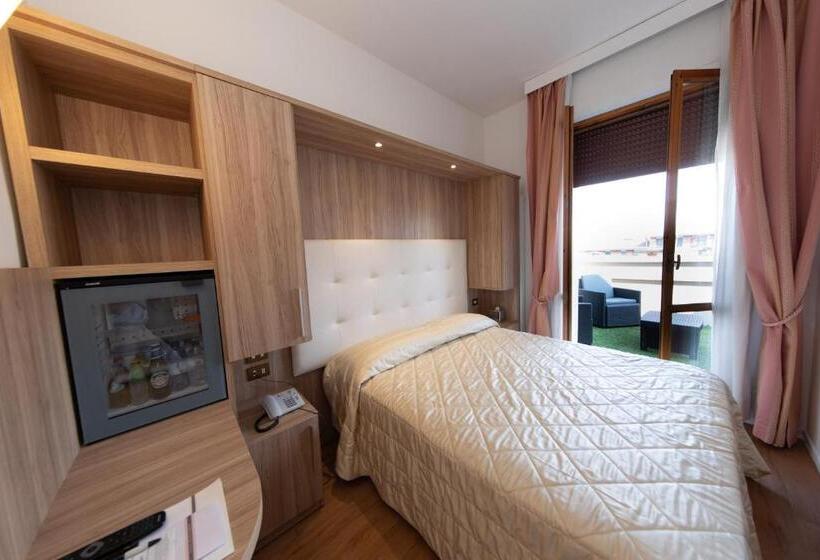 חדר סטנדרט נוף לעיר, Boutique Hotel Re Enzo