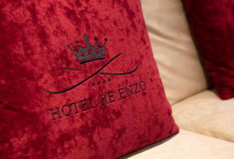 חדר סטנדרט לארבעה, Boutique Hotel Re Enzo