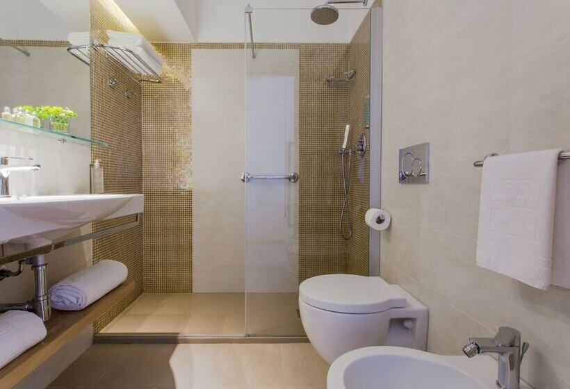 Номер Стандарт, Dei Pini