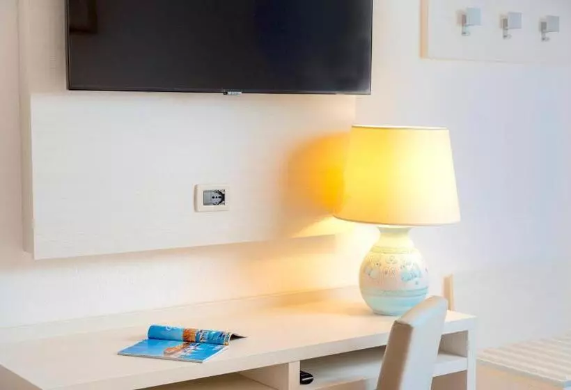 Quarto deluxe, Dei Pini