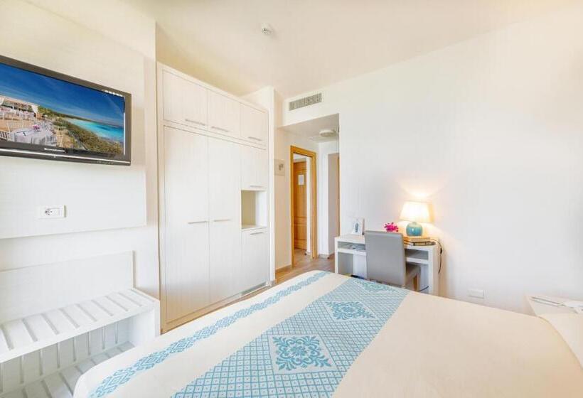 Семейный Номер Вид на Море, Dei Pini