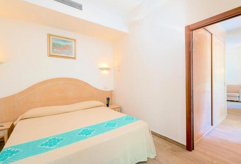 Полулюкс Вид на Сад, Dei Pini