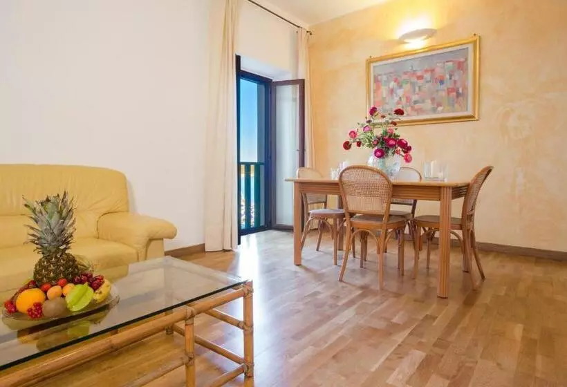 Suite Vista Mar, Dei Pini