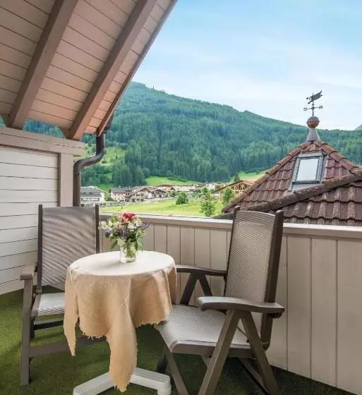 Standard-huone, Fronza Your Mountain & Ski Home