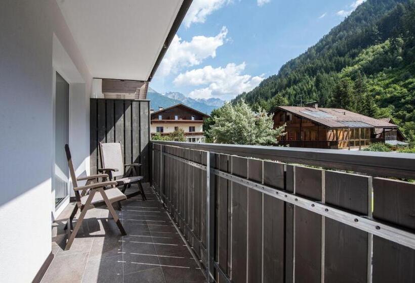 Номер Deluxe, Fronza   Your Mountain & Ski Home