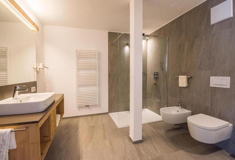 Номер Deluxe, Fronza   Your Mountain & Ski Home