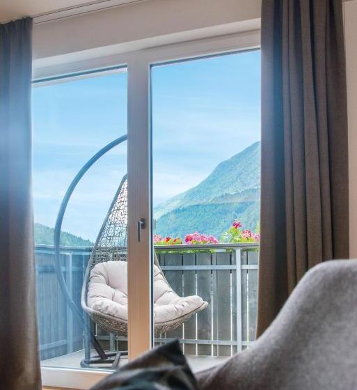 Люкс, Fronza   Your Mountain & Ski Home