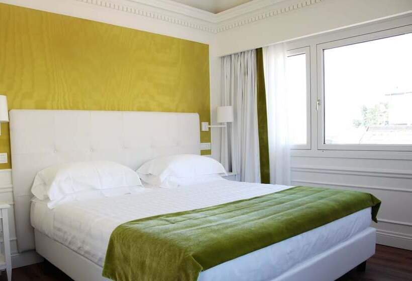 سوییت, Grand Hotel Palace