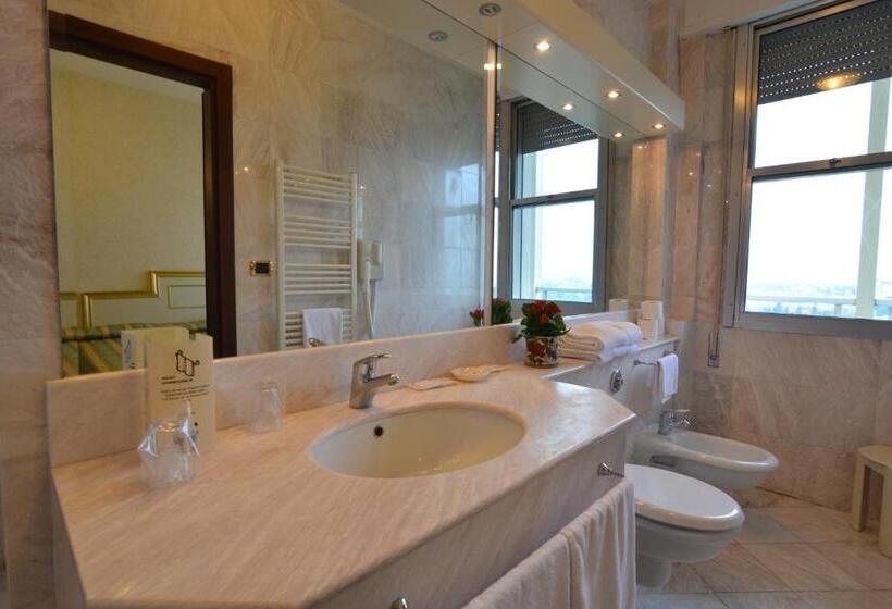 غرفة قياسية فردية, Internazionale Terme