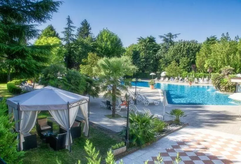 ベーシックルーム, Internazionale Terme