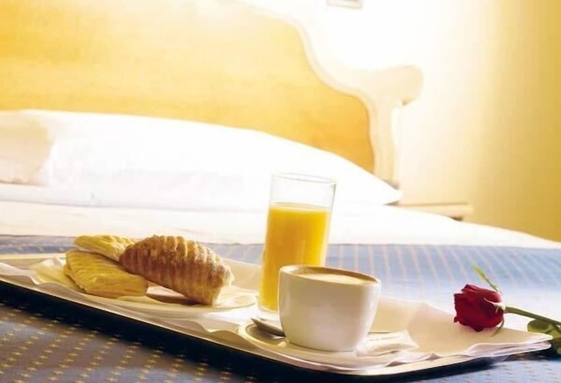 غرفة قياسية فردية, Jet