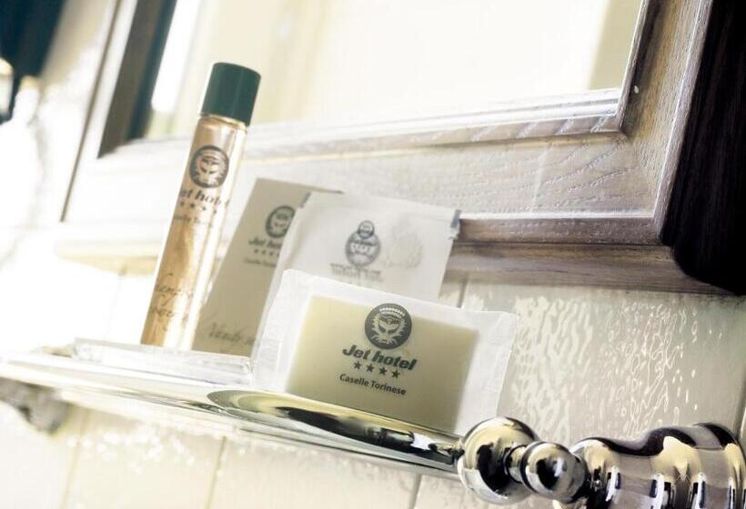 غرفة سوبيريور, Jet