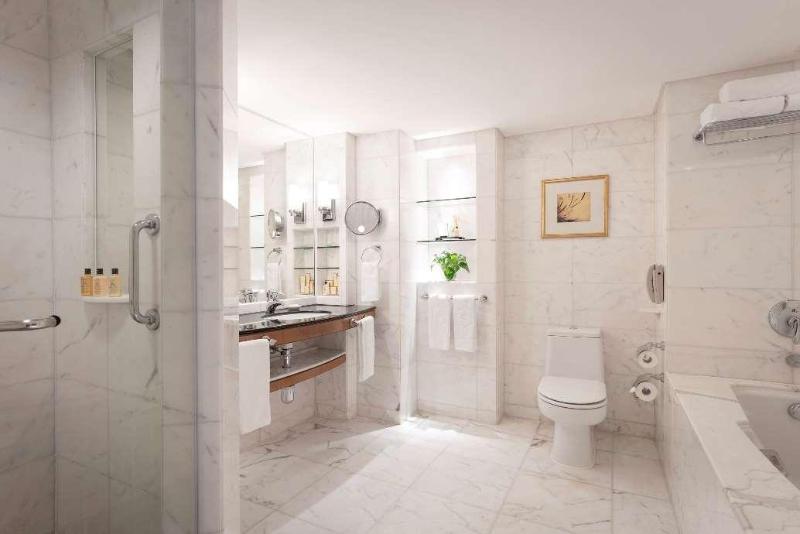 سوئیت پریمیوم, Kowloon Shangrila, Hong Kong