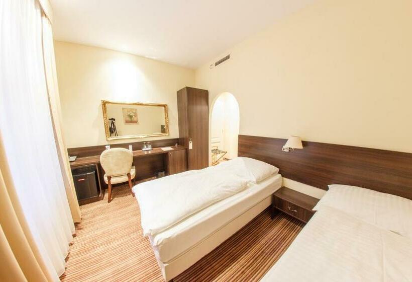 Номер Стандарт, Kristály Imperial