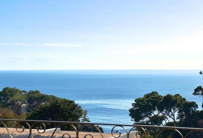 Номер Стандарт, La Vega