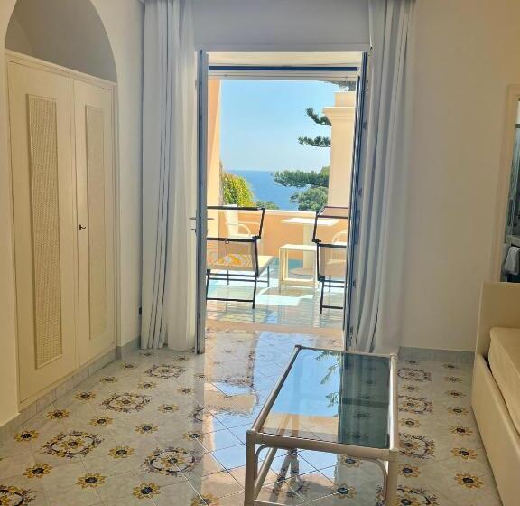 Номер Executive, La Vega