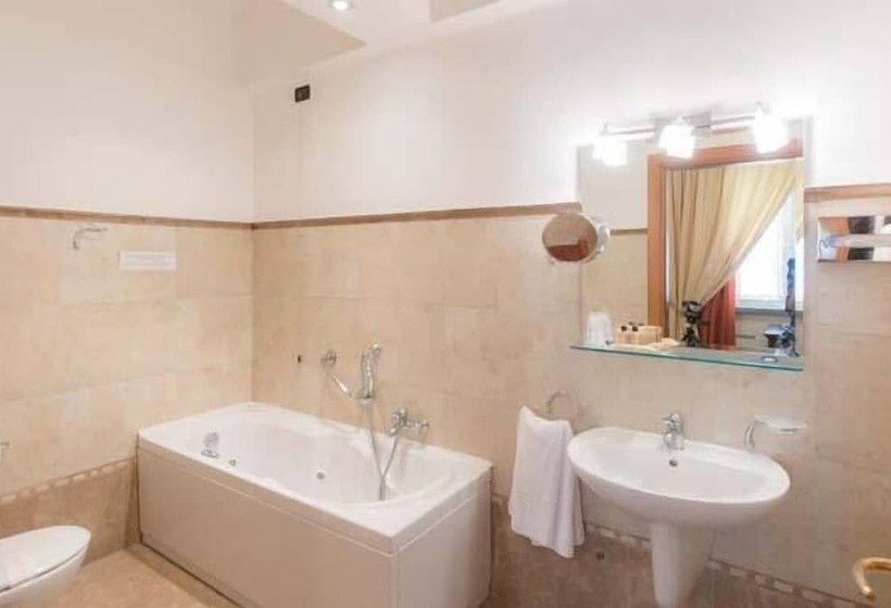 اتاق استاندارد, Lux