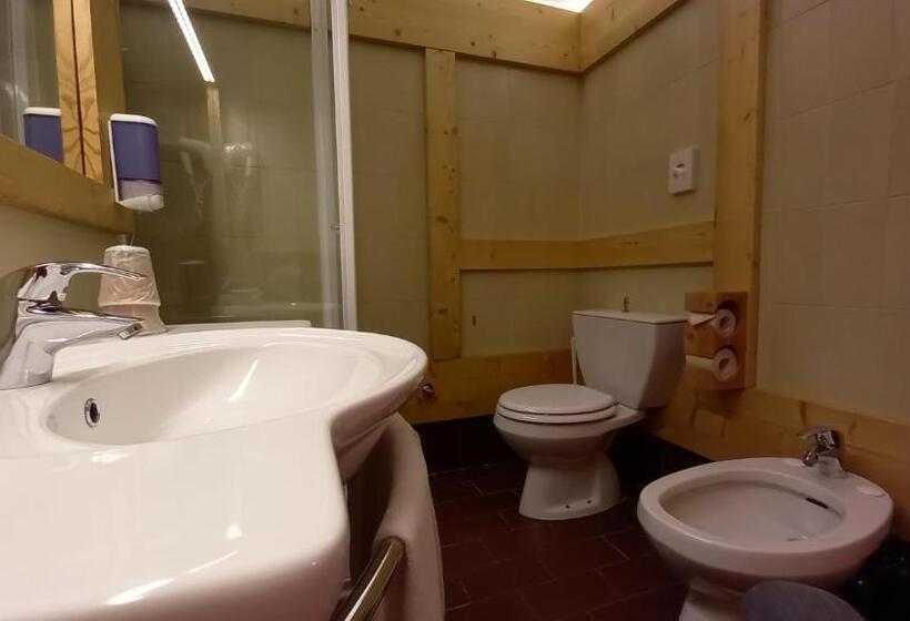 غرفة عائلية, Monte Bondone