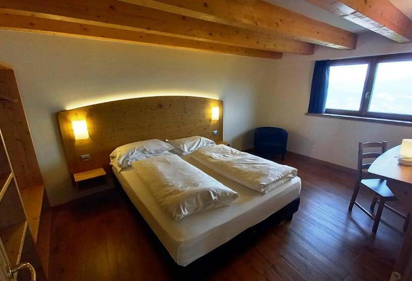 جناح غرفتين نوم, Monte Bondone