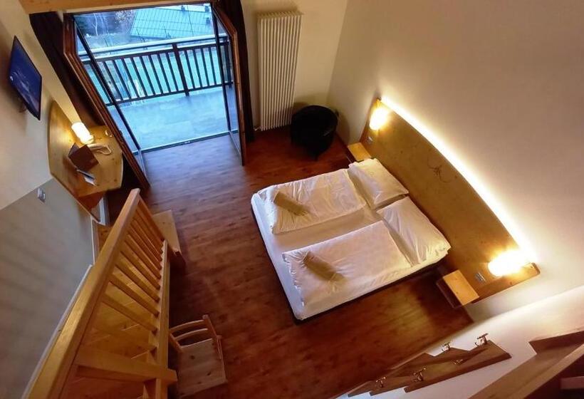 غرفة عائلية, Monte Bondone