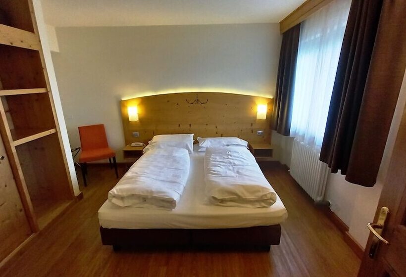 غرفة عائلية, Monte Bondone