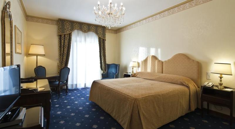 غرفة قياسية, President Terme