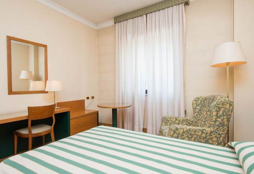 غرفة قياسية فردية, San Francesco