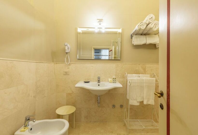 스탠다드 트리플 룸, San Michele