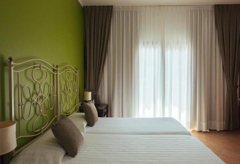 带海景的古典房间, Santa Tecla Palace