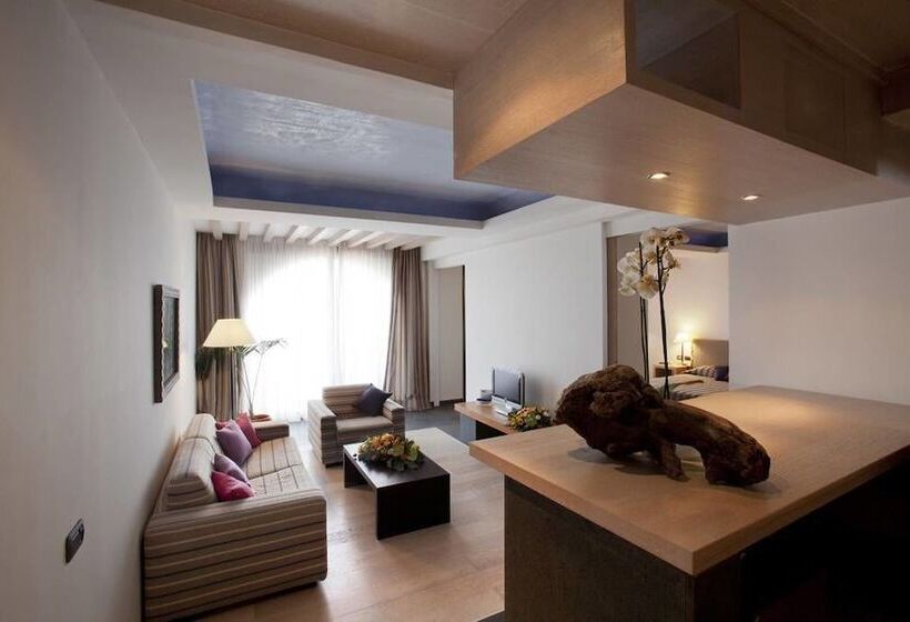 套房, Santa Tecla Palace