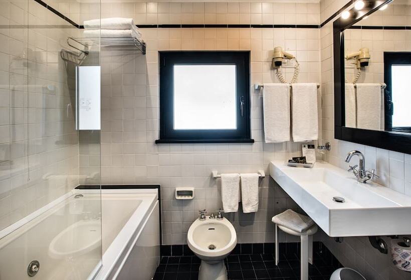 三人经典房间, Sardegna Hotel   Suites & Restaurant
