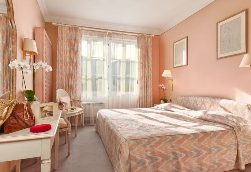 Standard Interior Værelse, Tamaro