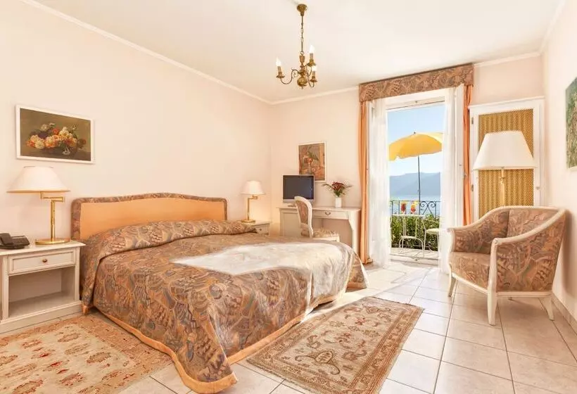 Standardzimmer mit Seeblick, Tamaro