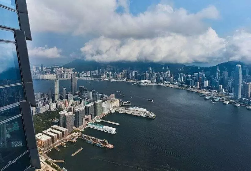 デラックスルーム, The Ritz Carlton Hong Kong