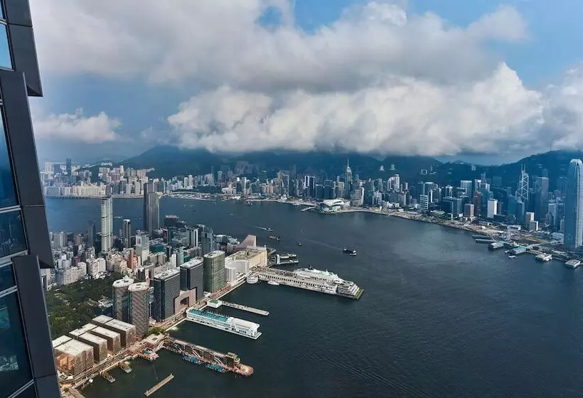 デラックスルーム, The Ritz Carlton Hong Kong